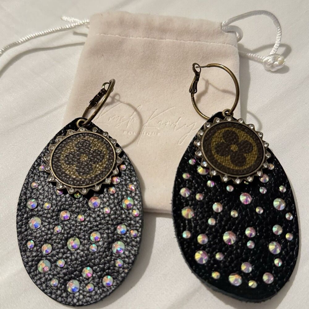 NEW Krush Kandy Boutique Brown Suede Leather Studded Dangle Earrings 4” Brass